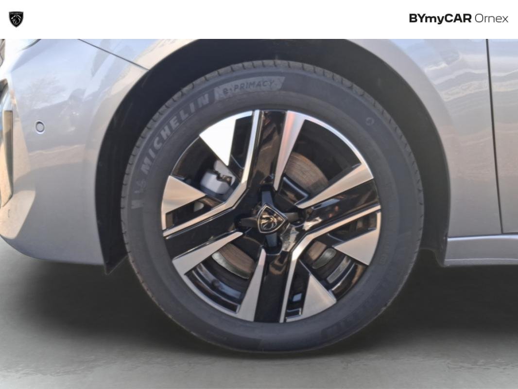 Peugeot 208 - Photo 14