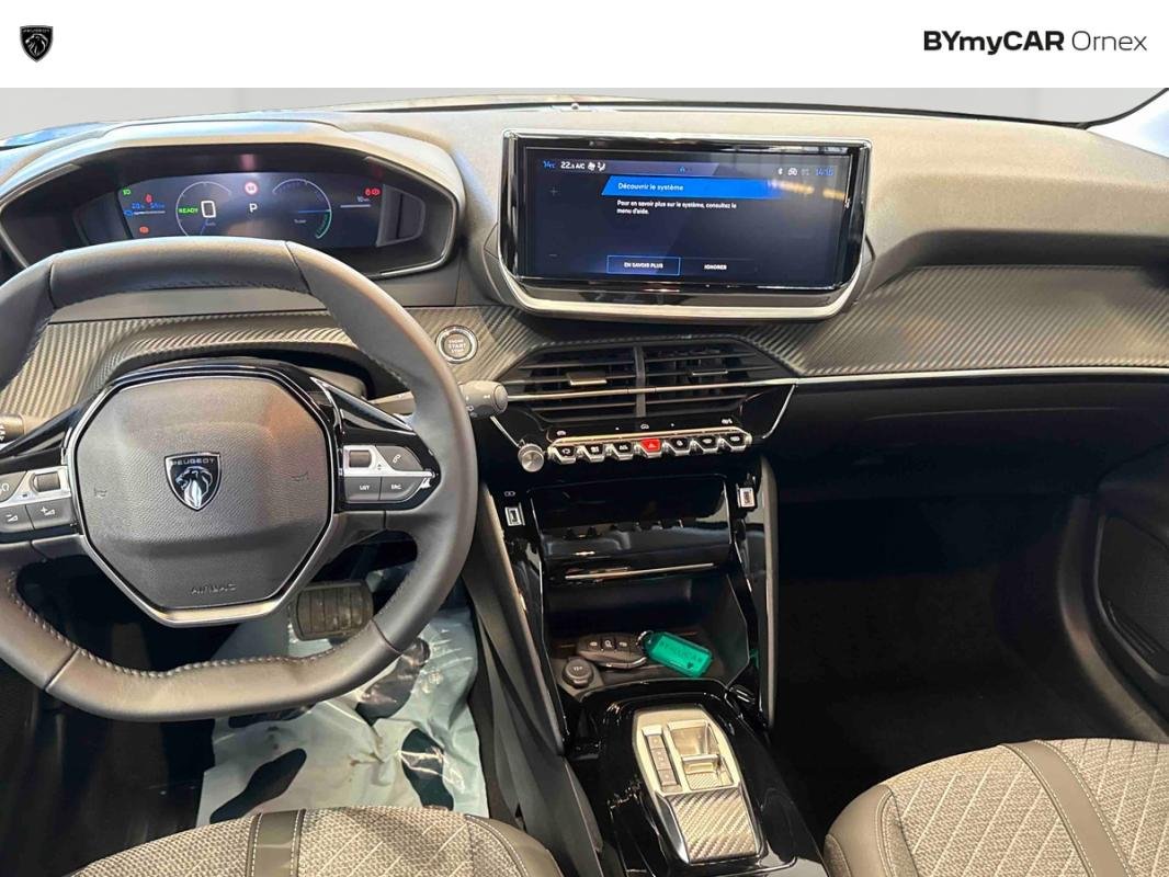 Peugeot 208 - Photo 9