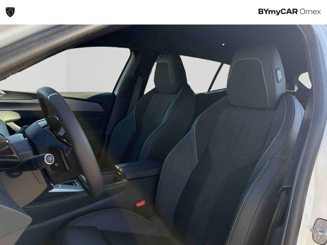 Peugeot 408 - Photo 11
