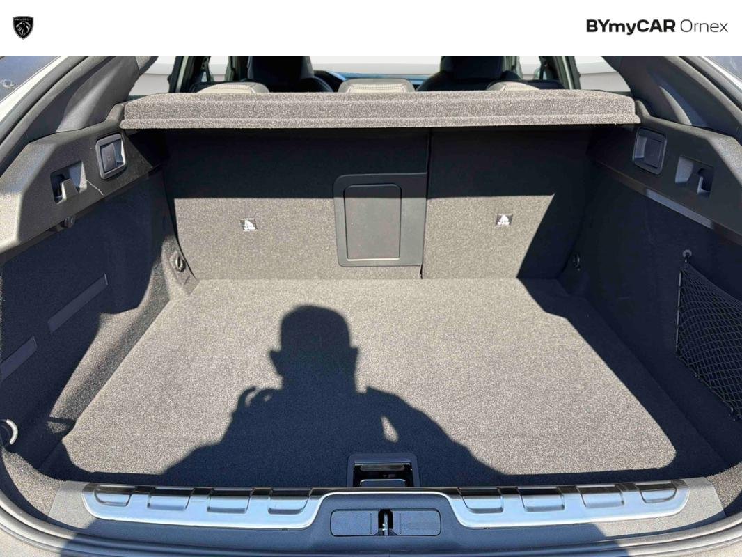 Peugeot 408 - Photo 12