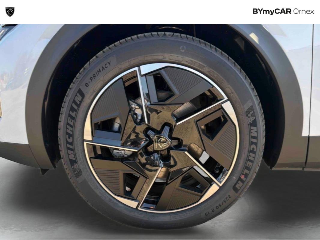 Peugeot 408 - Photo 14
