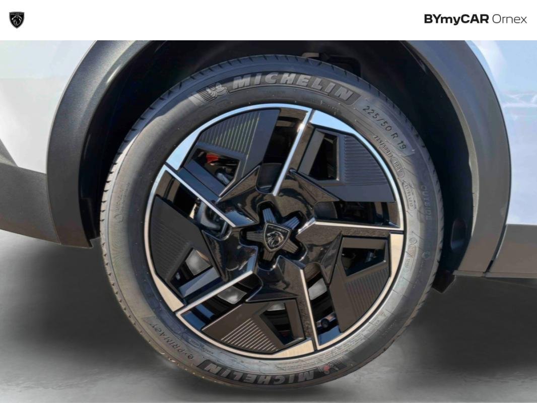 Peugeot 408 - Photo 16