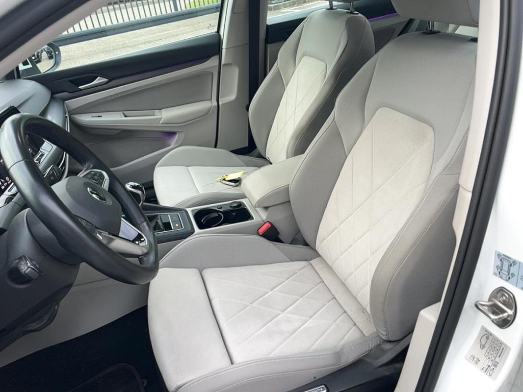 Volkswagen Golf - Photo 11