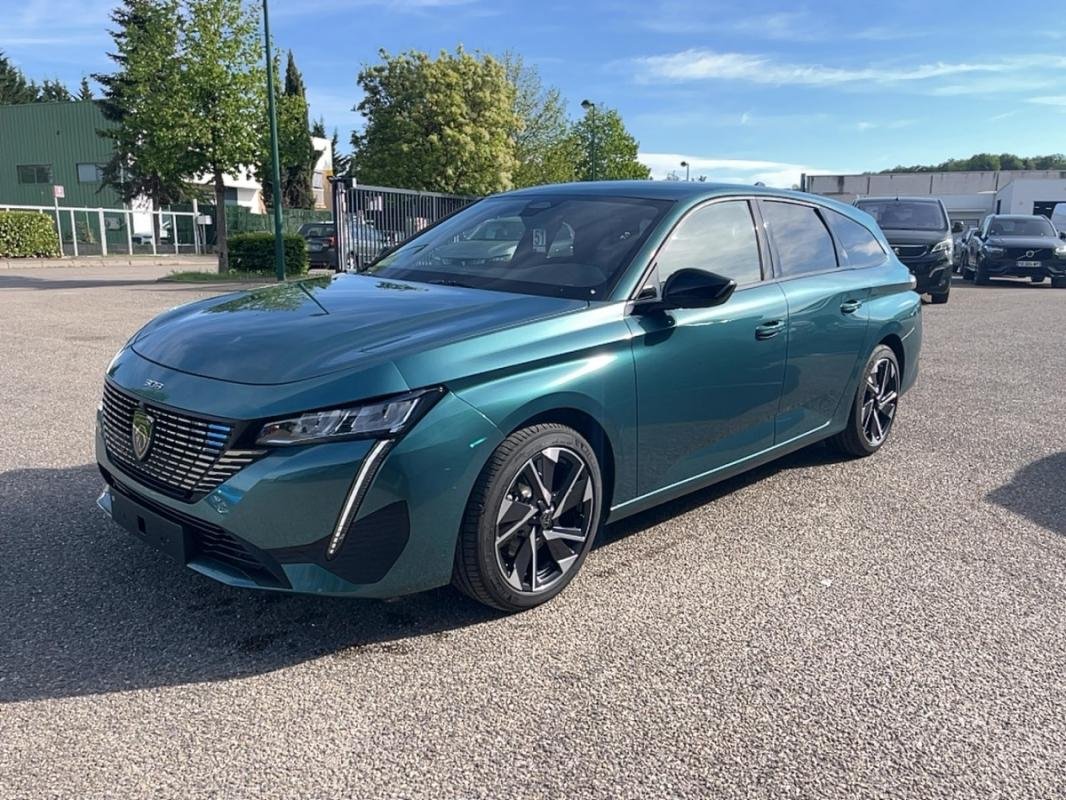Peugeot 308 SW - Photo 1
