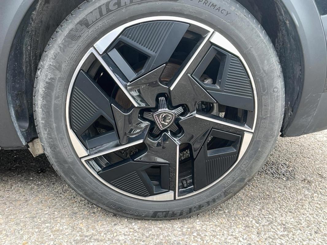Peugeot 408 - Photo 9