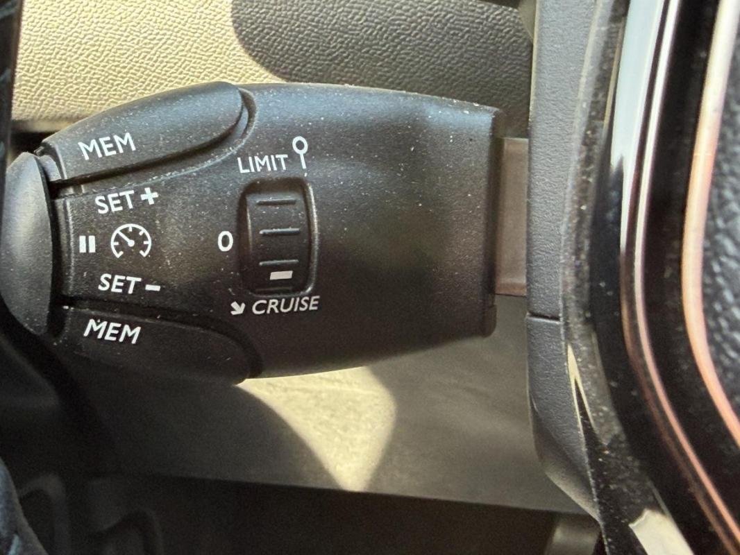 Peugeot 2008 - Photo 17