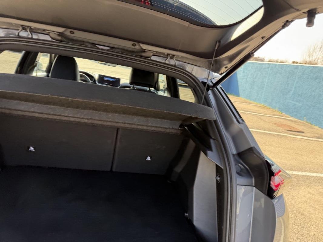 Peugeot 2008 - Photo 9