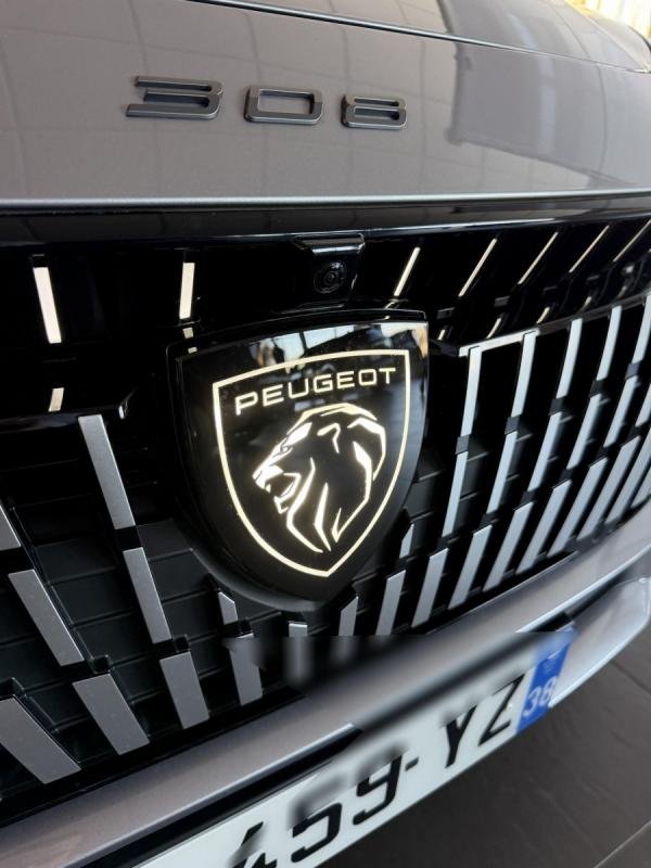 Peugeot 308 SW - Photo 2