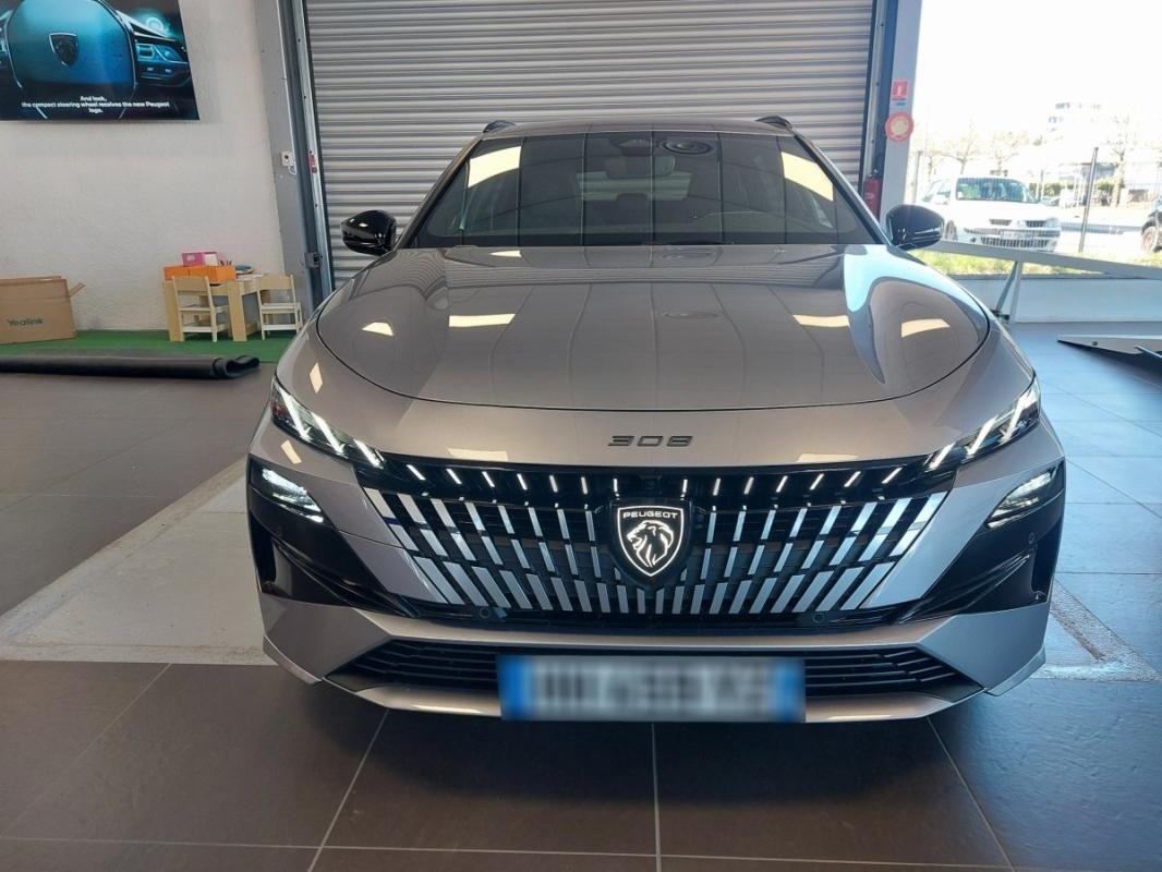 Peugeot 308 SW - Photo 3