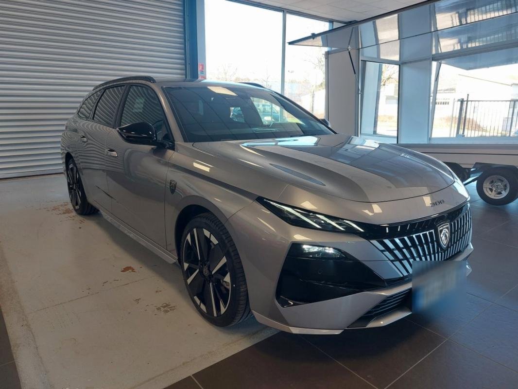 Peugeot 308 SW - Photo 4