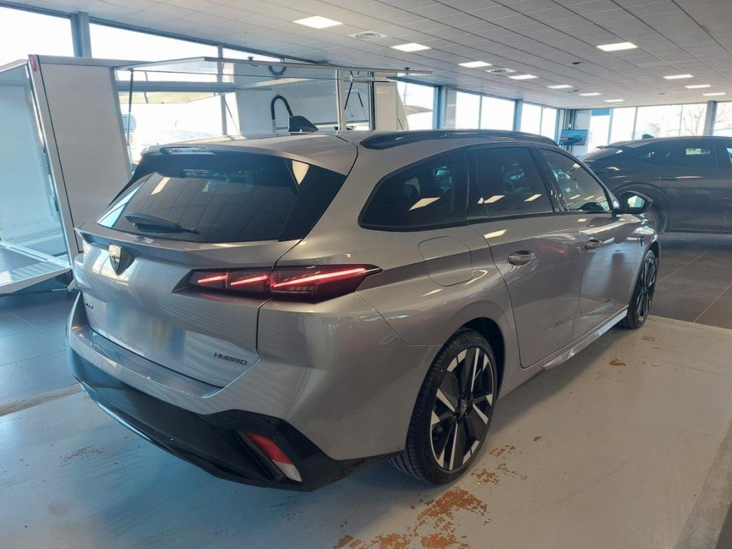 Peugeot 308 SW - Photo 6
