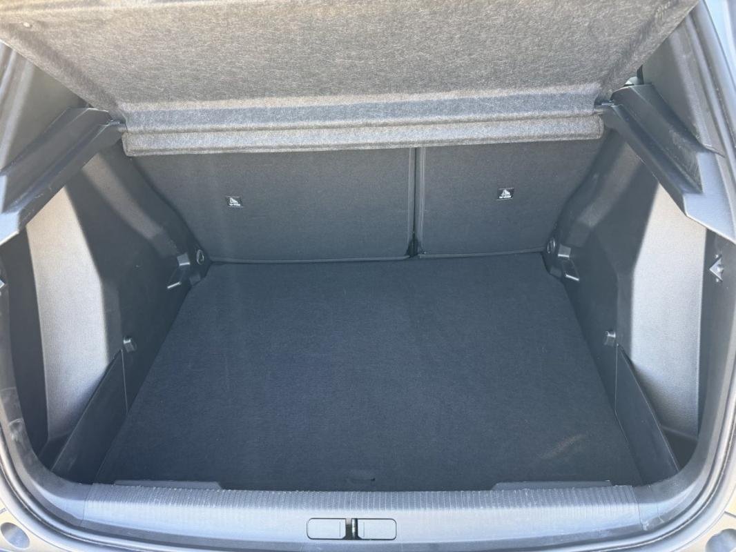 Peugeot 2008 - Photo 9