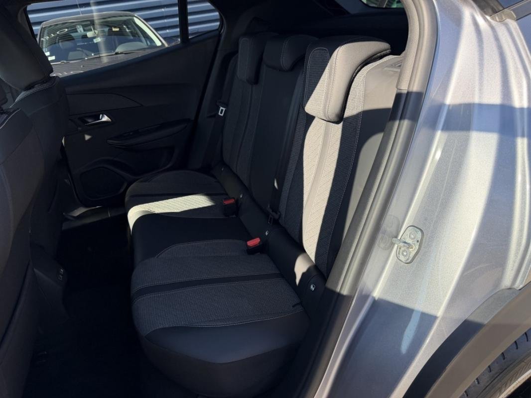 Peugeot 2008 - Photo 10