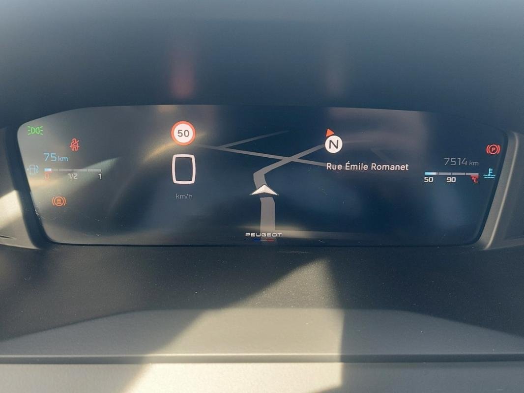 Peugeot 2008 - Photo 21
