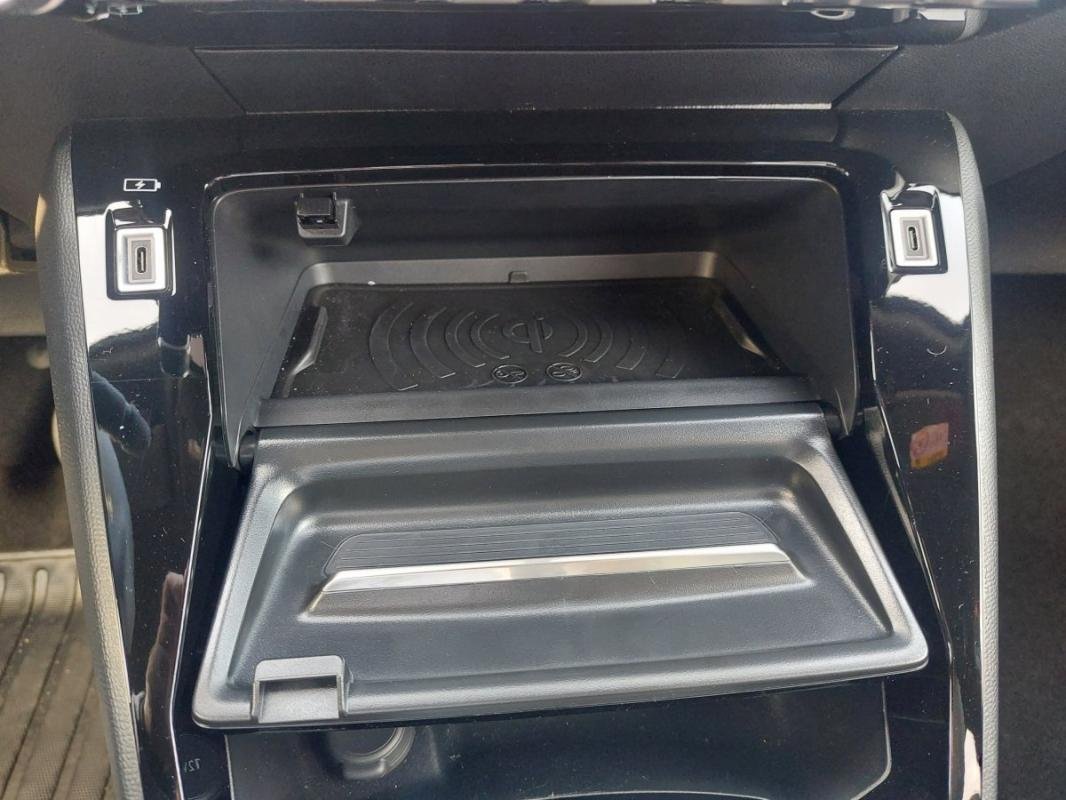 Peugeot 2008 - Photo 17
