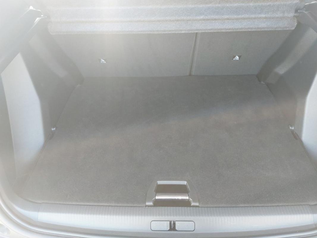 Peugeot 2008 - Photo 9