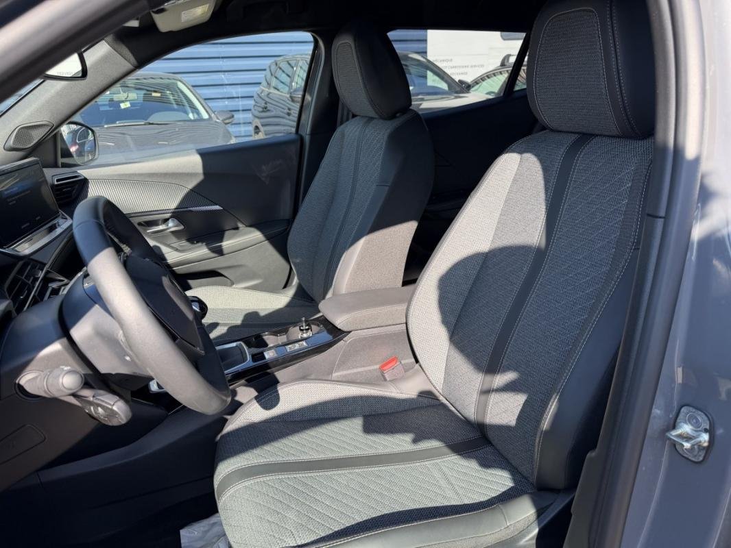 Peugeot 2008 - Photo 11