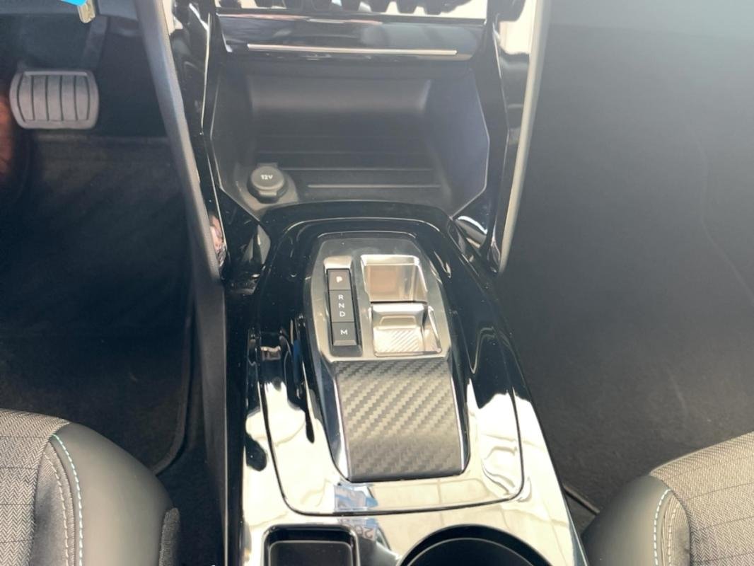 Peugeot 2008 - Photo 13