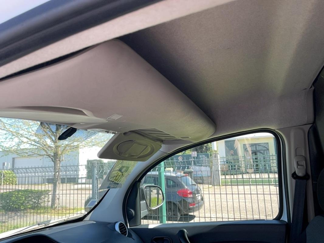 Renault Kangoo Express - Photo 9