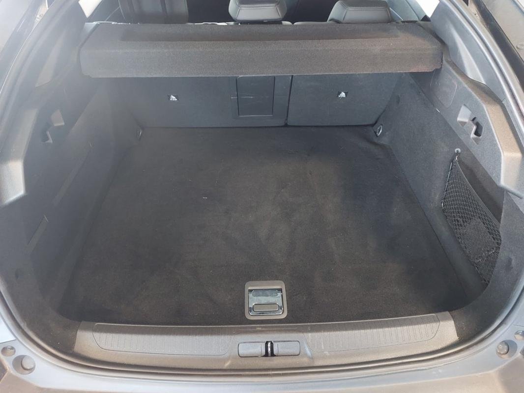 Peugeot 408 - Photo 8