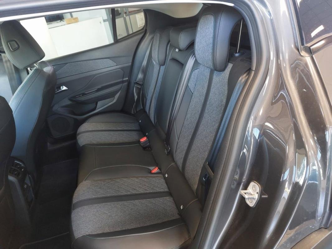 Peugeot 408 - Photo 9