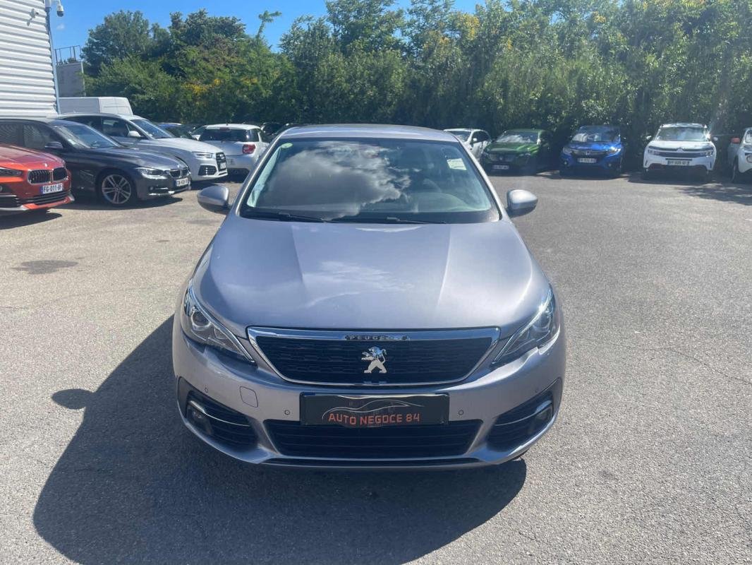 Peugeot 308 - Photo 2