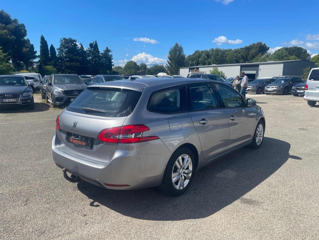 Peugeot 308 - Photo 4