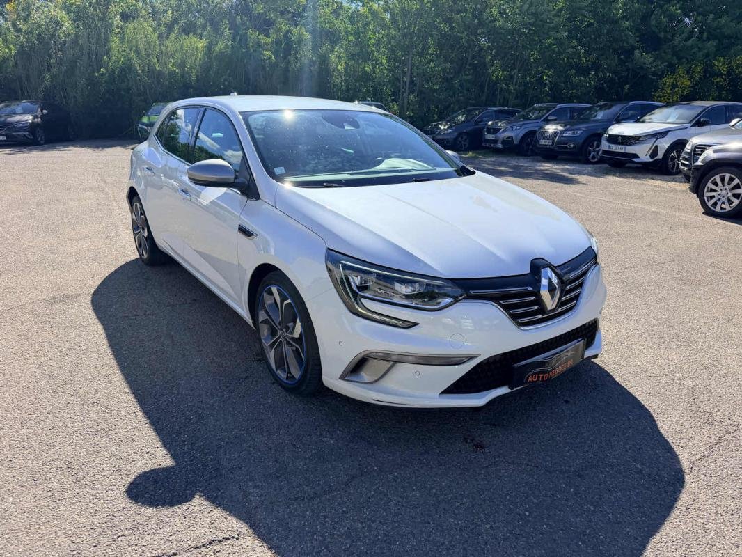 Renault Mégane - Photo 3