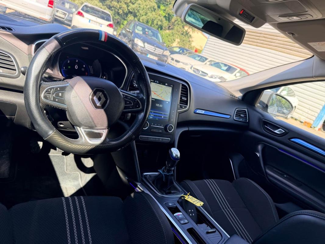 Renault Mégane - Photo 7