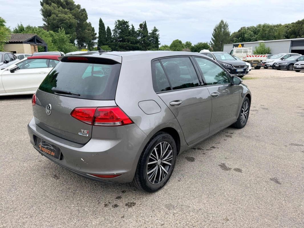 Volkswagen Golf - Photo 4
