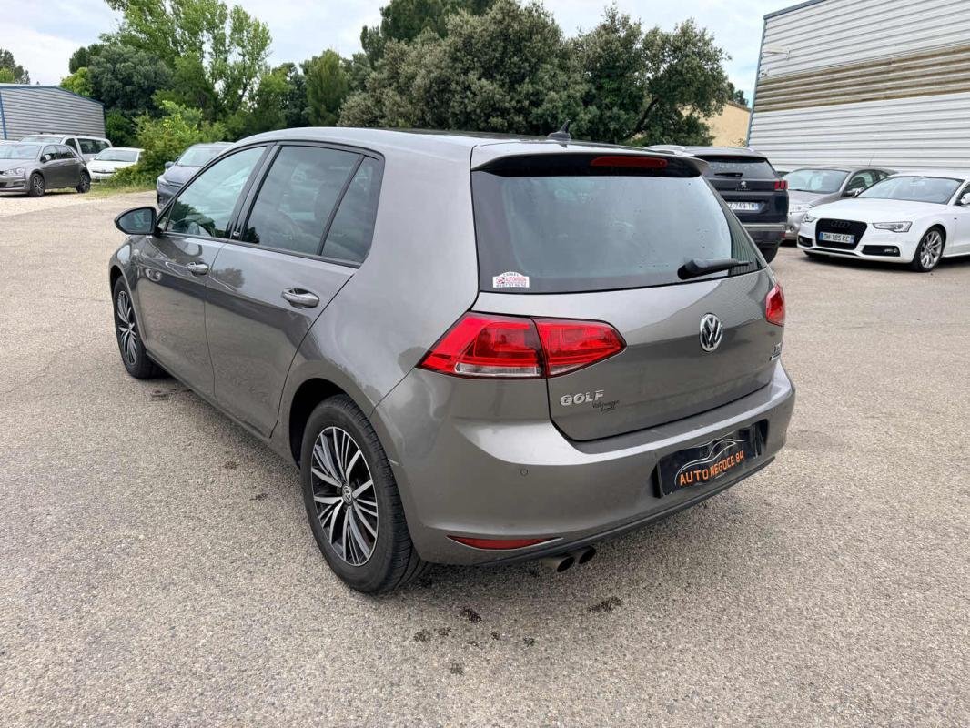 Volkswagen Golf - Photo 6