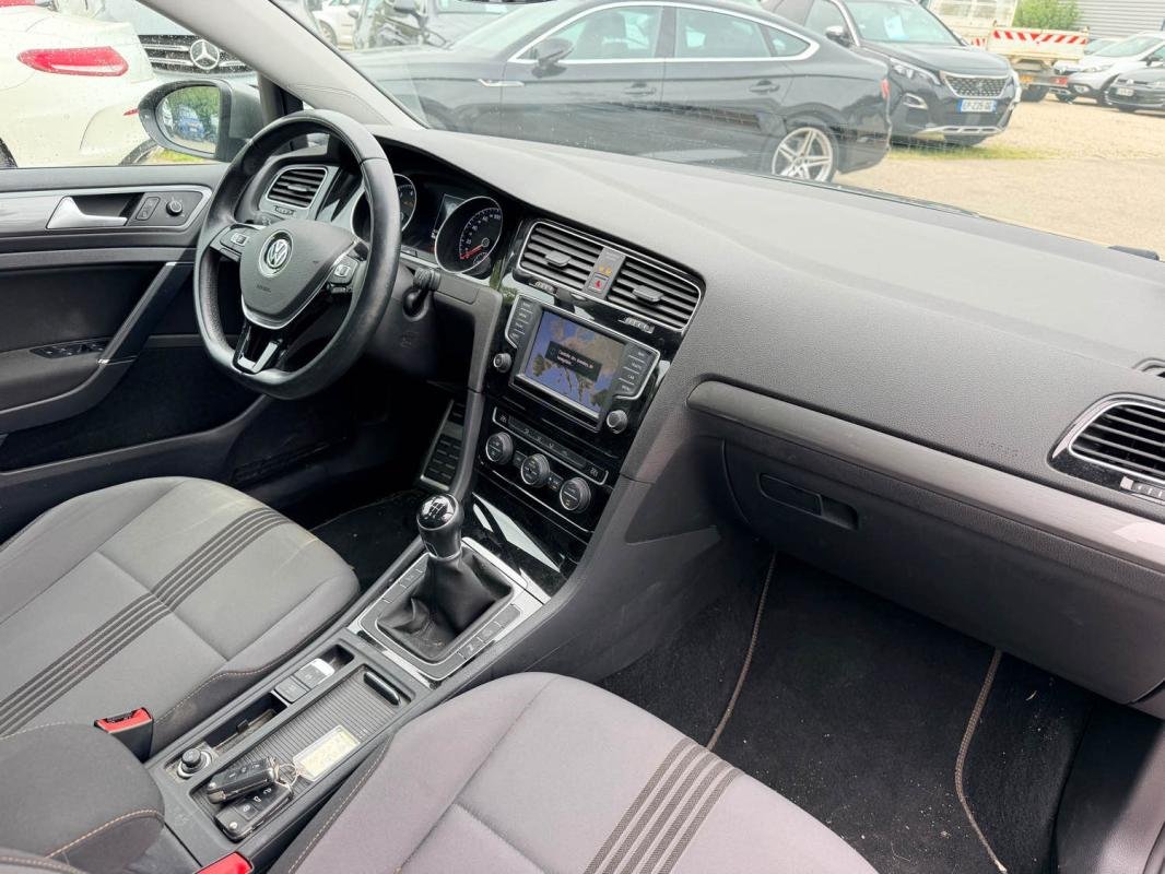 Volkswagen Golf - Photo 7