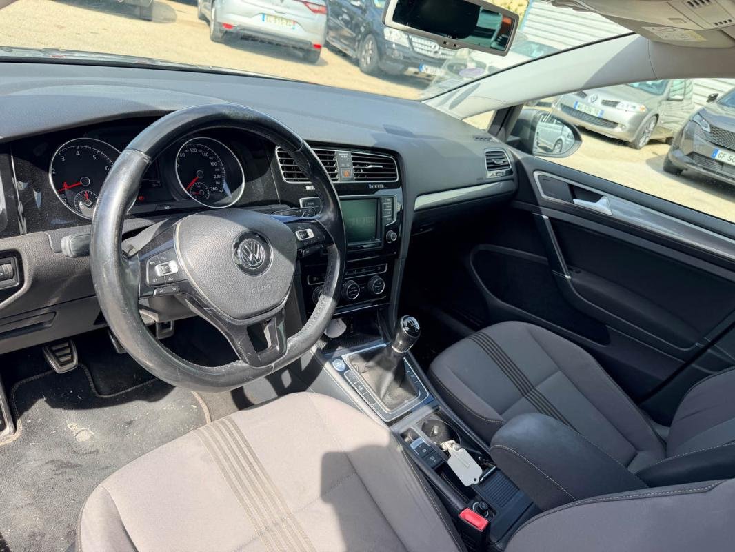Volkswagen Golf - Photo 14