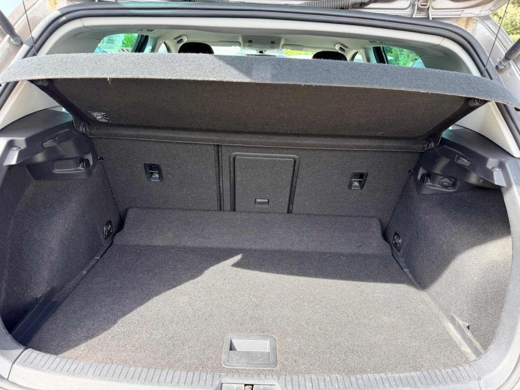 Volkswagen Golf - Photo 15