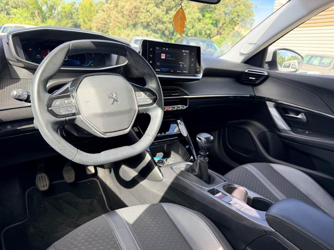 Peugeot 2008 - Photo 11