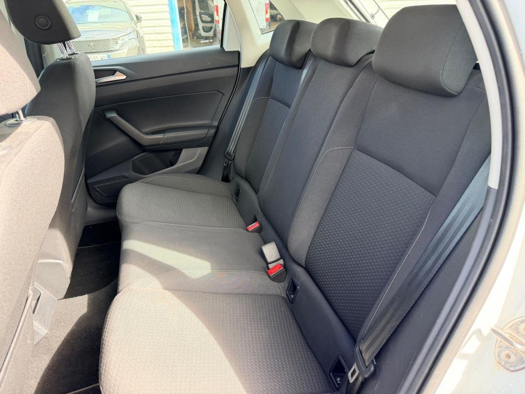 Volkswagen Polo - Photo 11