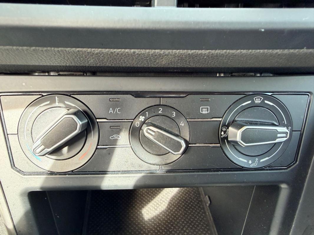 Volkswagen Polo - Photo 17
