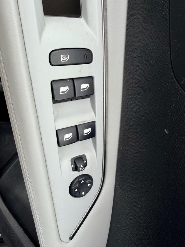 Peugeot 3008 - Photo 13