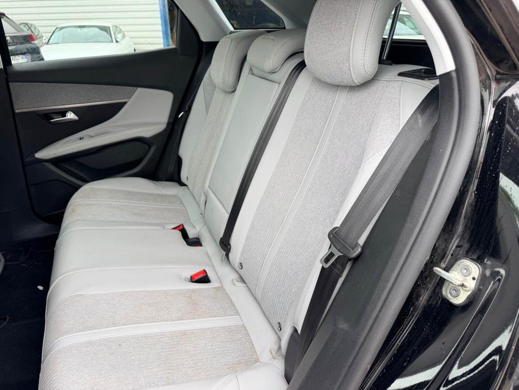 Peugeot 3008 - Photo 9