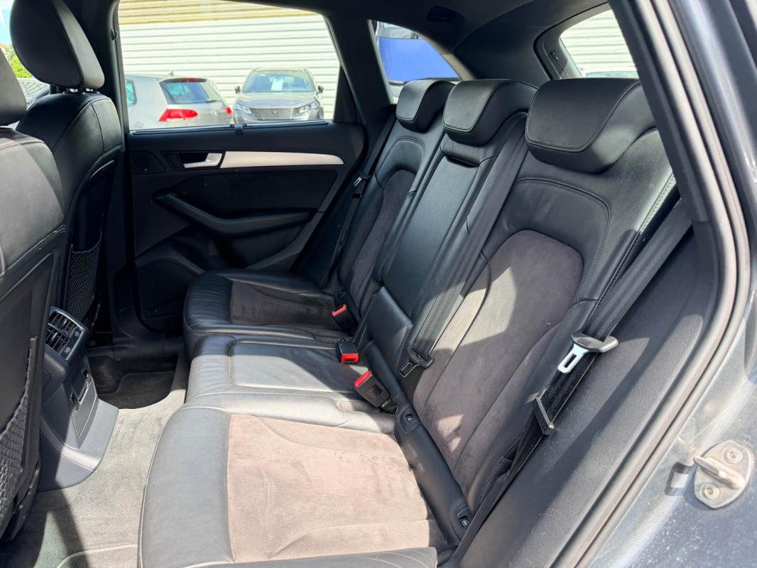 Audi SQ5 - Photo 10