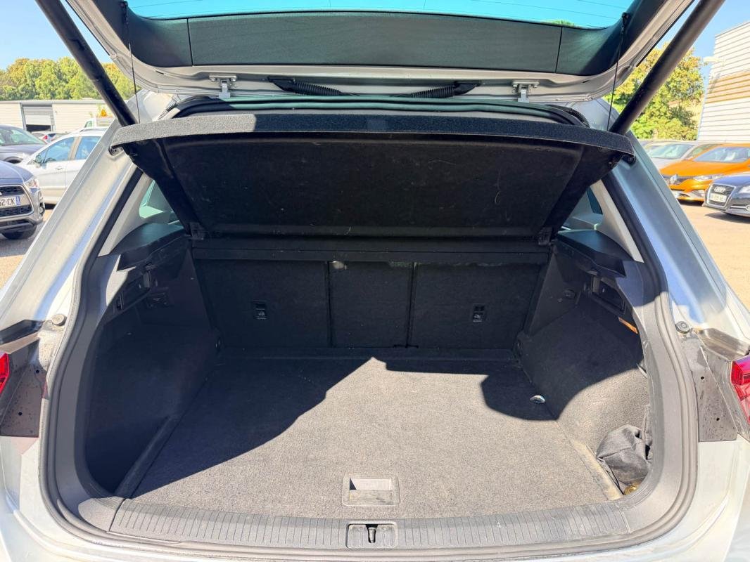 Volkswagen Tiguan - Photo 20