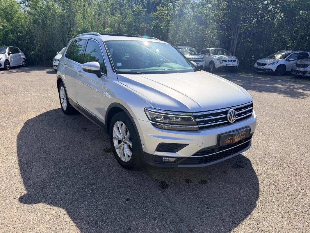Volkswagen Tiguan - Photo 3