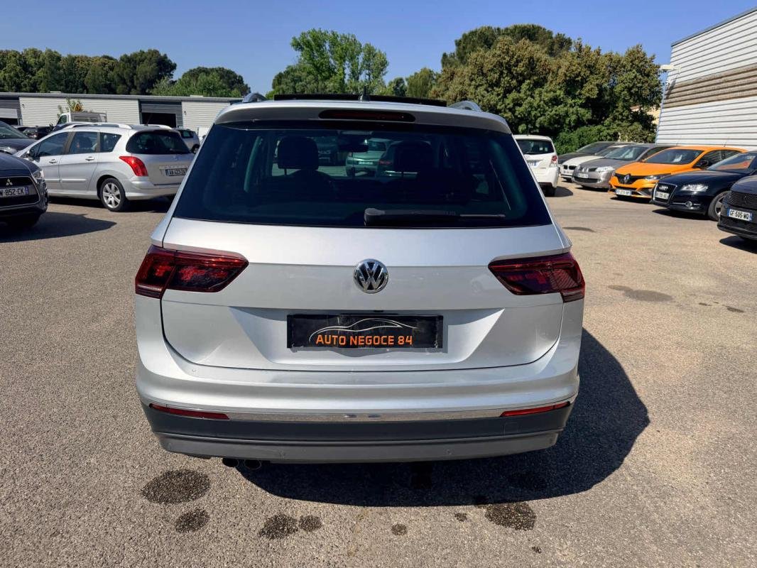 Volkswagen Tiguan - Photo 5