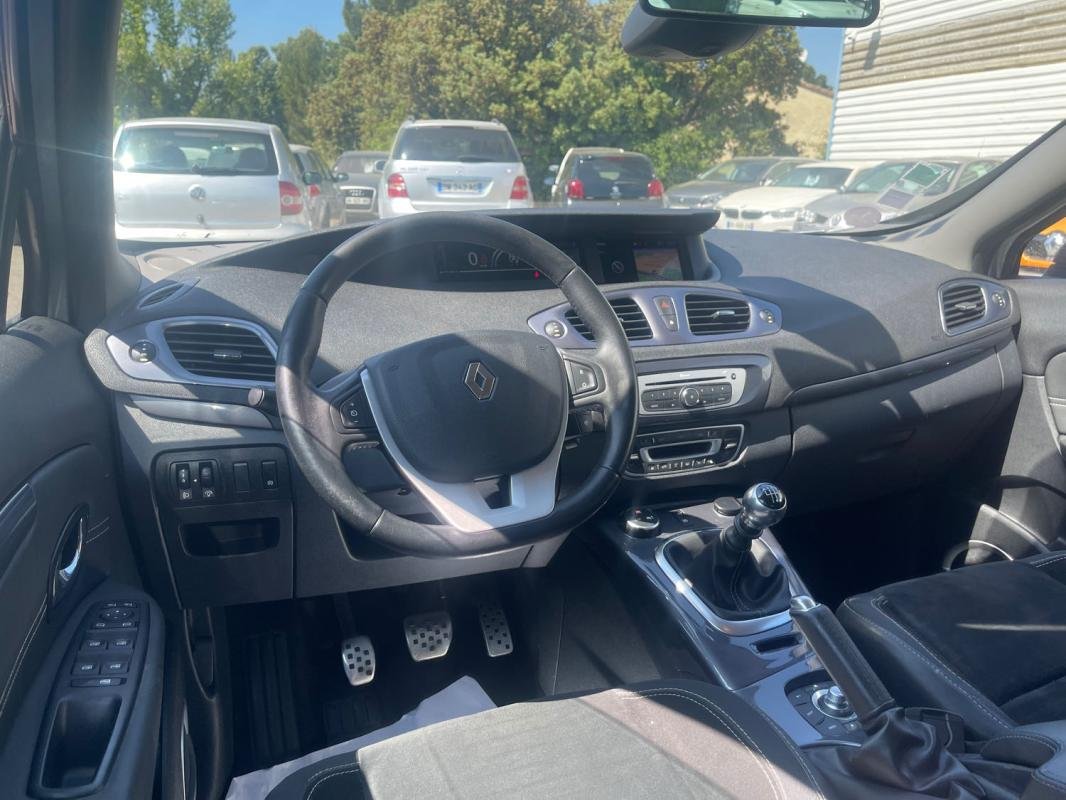 Renault Scénic - Photo 9