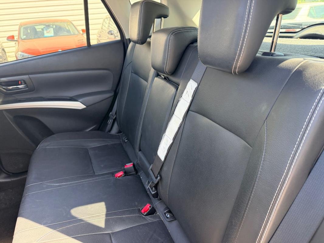 Suzuki s-cross - Photo 11
