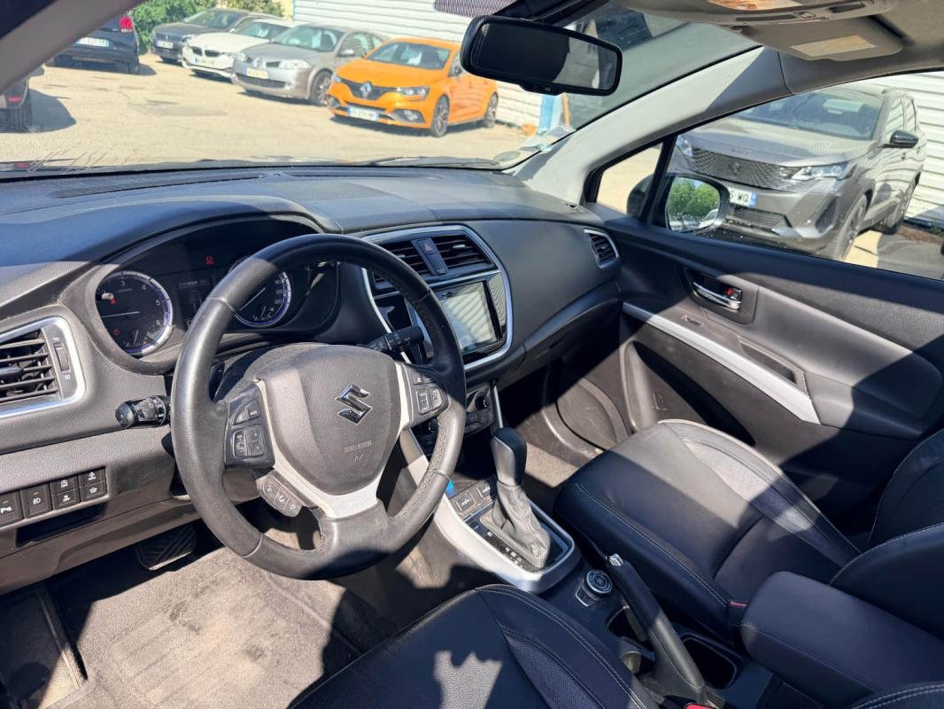 Suzuki s-cross - Photo 12