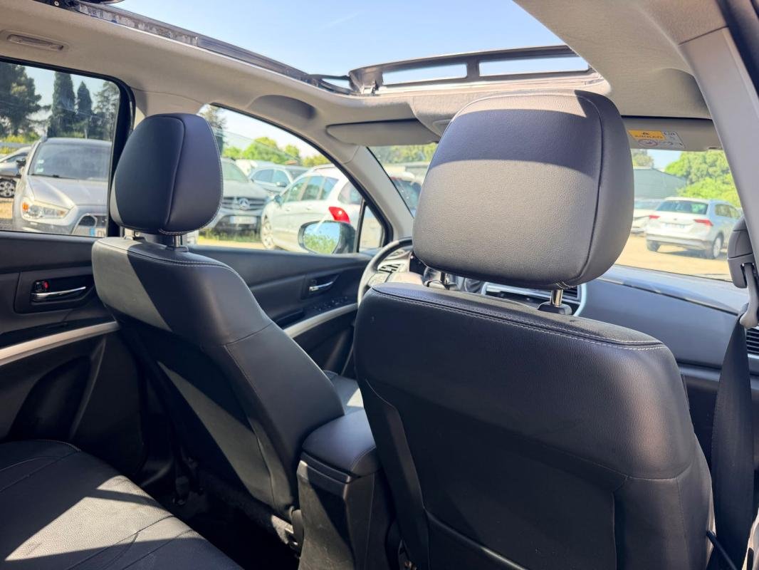 Suzuki s-cross - Photo 9