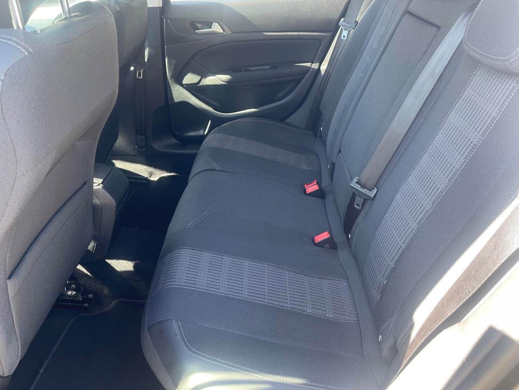 Peugeot 308 SW - Photo 8