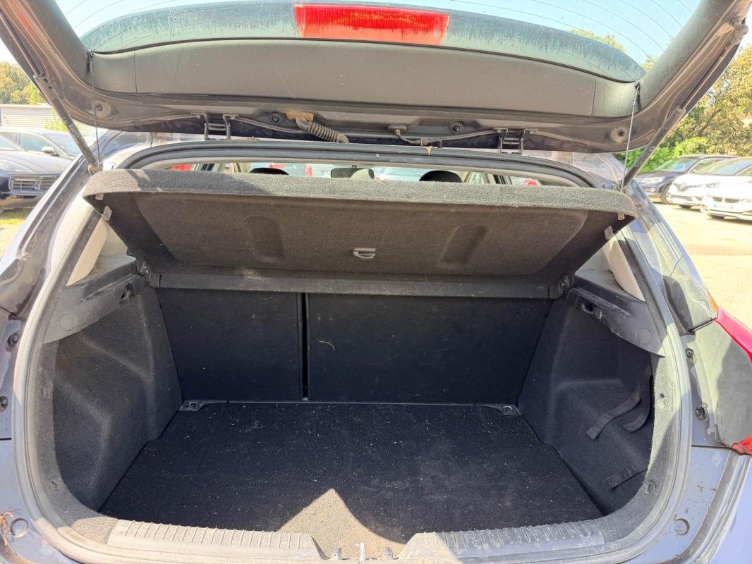 Kia Cee'd - Photo 8
