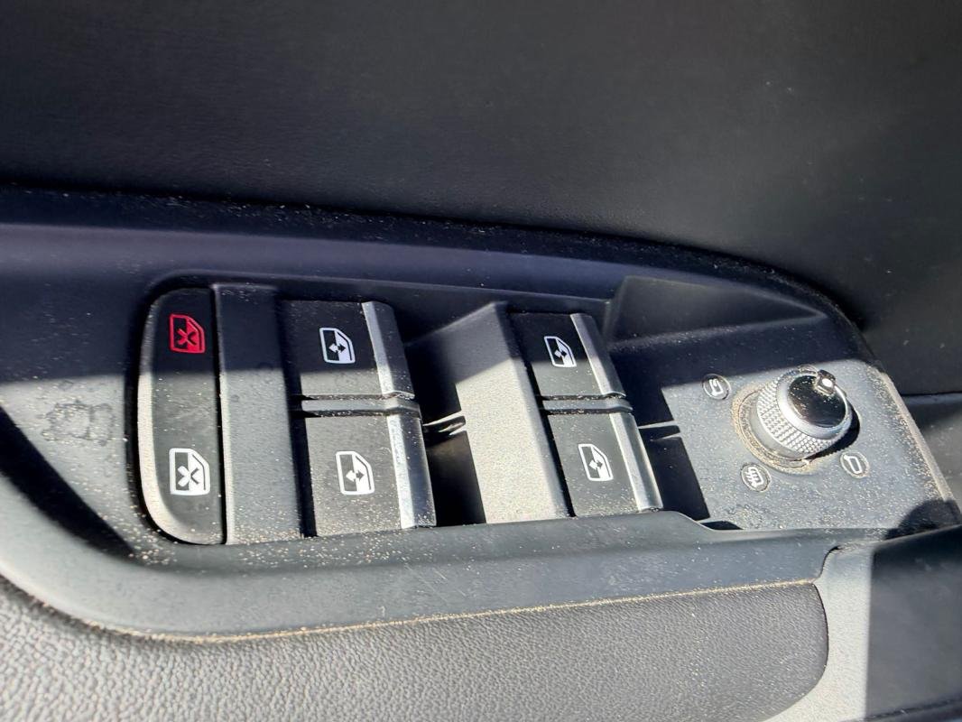 Audi Q5 - Photo 18